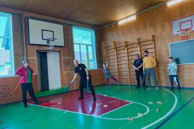 День папы 25